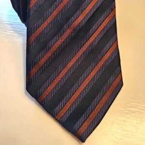 Franceschini Repp necktie Italy  100% silk
